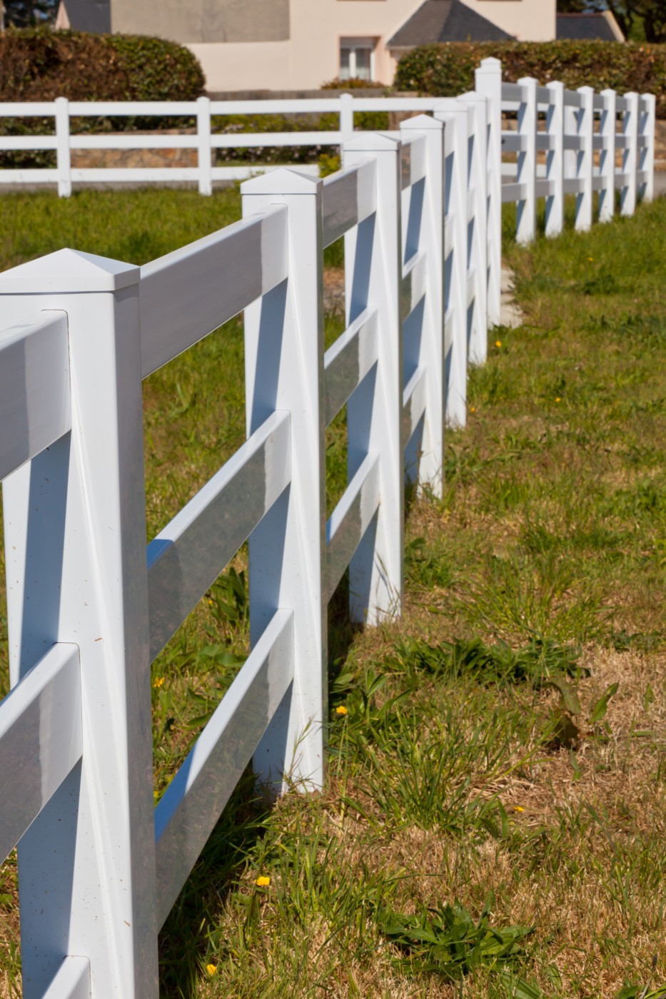 vinyl fence